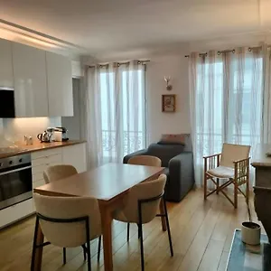 9e, Rue Des Martyrs, Calme & Lumineux Parigi
